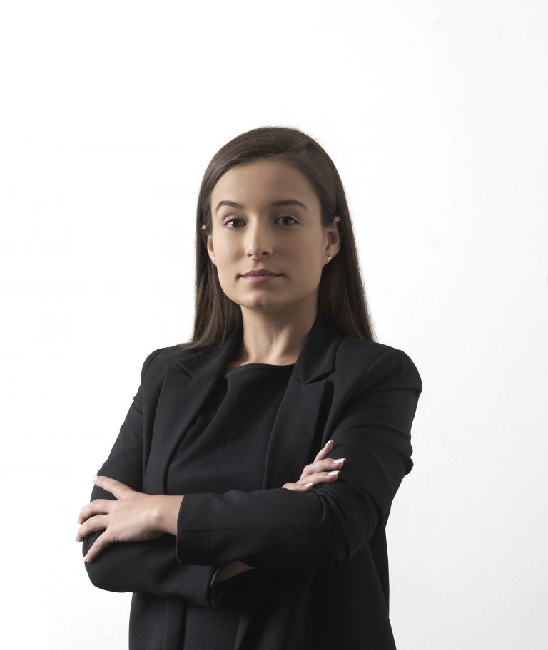 Bárbara Mara Acácio Ribeiro Araújo